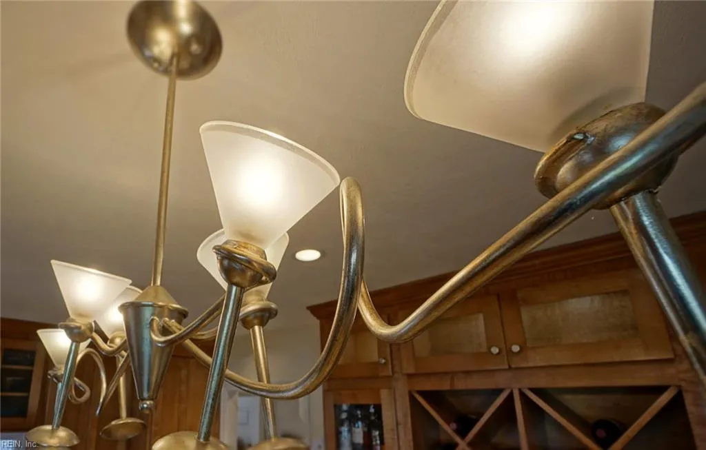 Virginia Beach, Virginia 23451, United States, 3 Bedrooms Bedrooms, ,2 BathroomsBathrooms,Residential,Active,232612