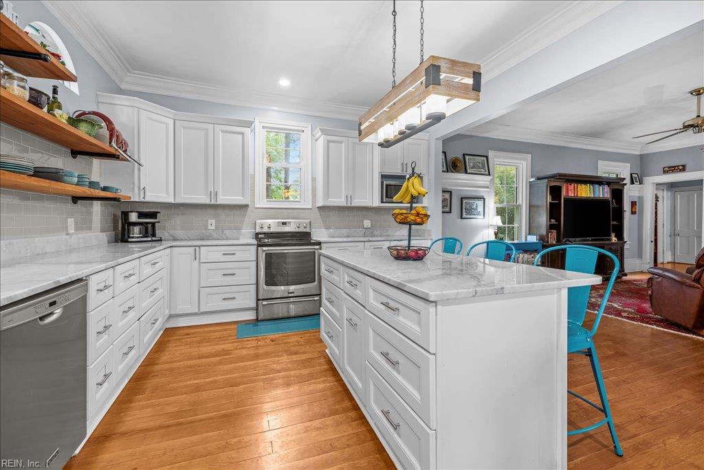 2328 Centerville TPKE