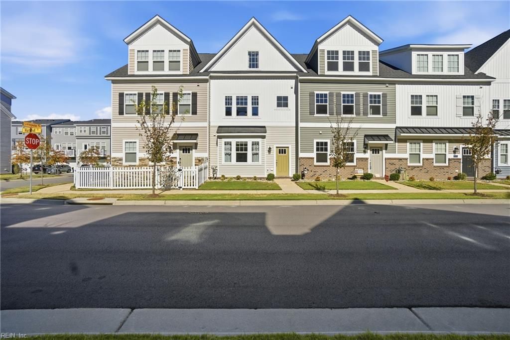 Photo of 411 Asuza Street, Chesapeake, VA 23323 (MLS # 10615810)