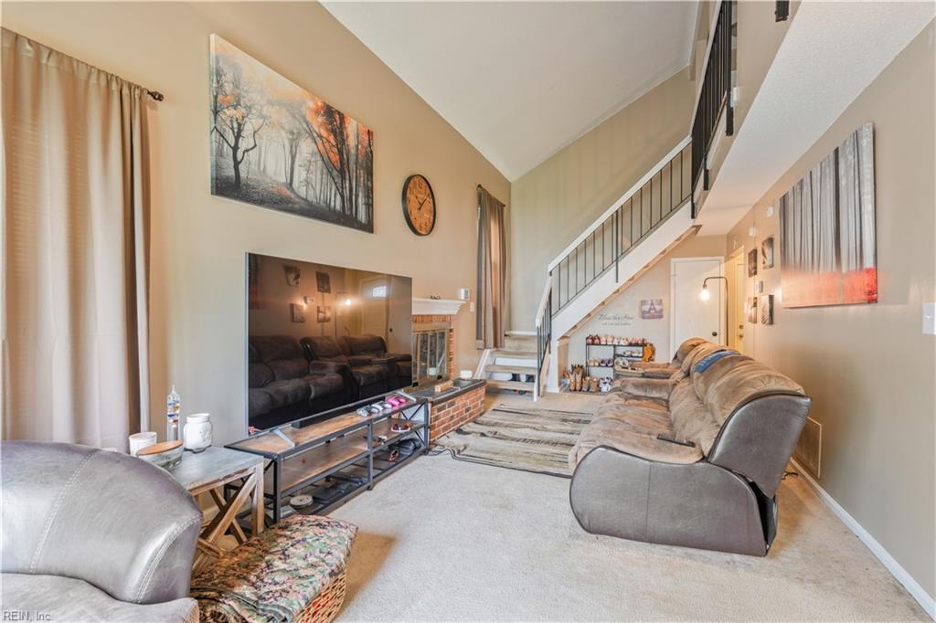 5108 Egton CT