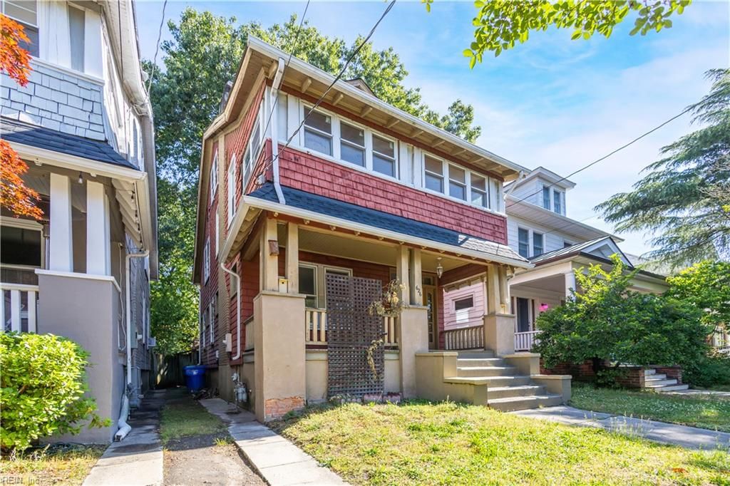Photo of 626 Pennsylvania Avenue, Norfolk, VA 23508 (MLS # 10634144)