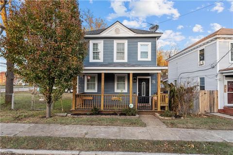 Single Family Residence in Hampton VA 5 Virginia Avenue.jpg