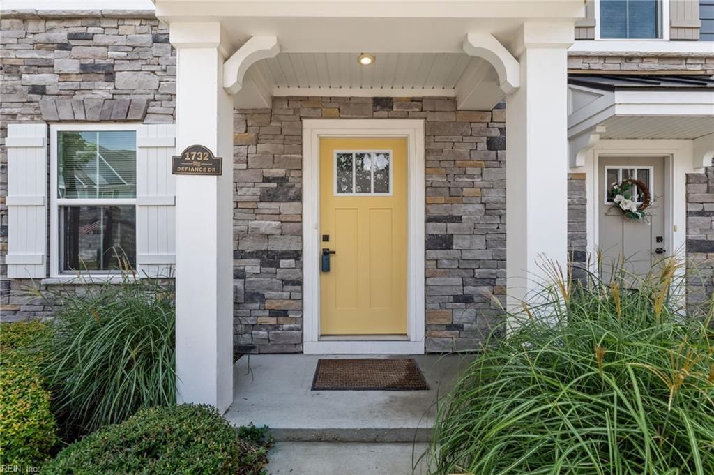 Photo of 1732 Defiance Drive, Chesapeake, VA 23323 (MLS # 10604715)