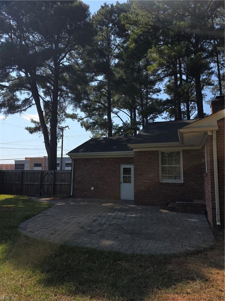 Photo of 1076 Big Bethel Road, Hampton, VA 23666 (MLS # 10654714)