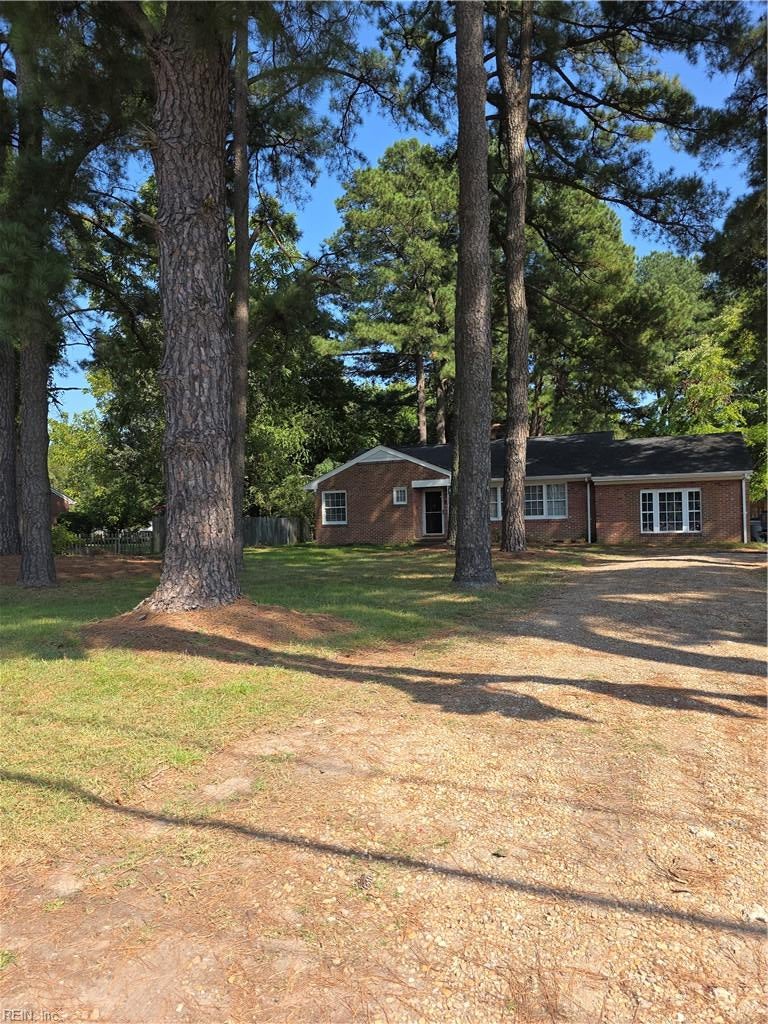 Photo of 1076 Big Bethel Road, Hampton, VA 23666 (MLS # 10654714)