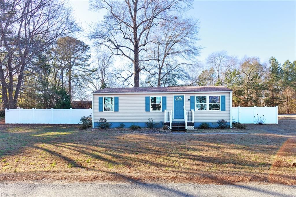 Photo of 1010 Riverside Drive, Lanexa, VA 23089 (MLS # 10613787)