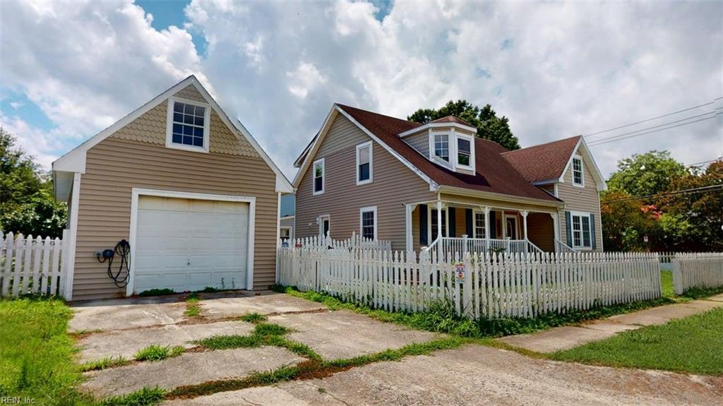 Photo of 6651 Hudson Avenue, Norfolk, VA 23502 (MLS # 10635039)