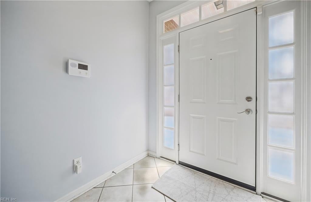 Photo of 225 Citizens Lane, Newport News, VA 23602 (MLS # 10647101)