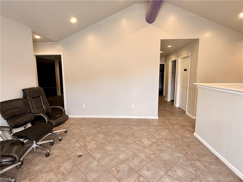 2618 Airline BLVD