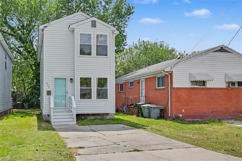 Photo of 641 Ridgeway Avenue, Hampton, VA 23661 (MLS # 10631468)