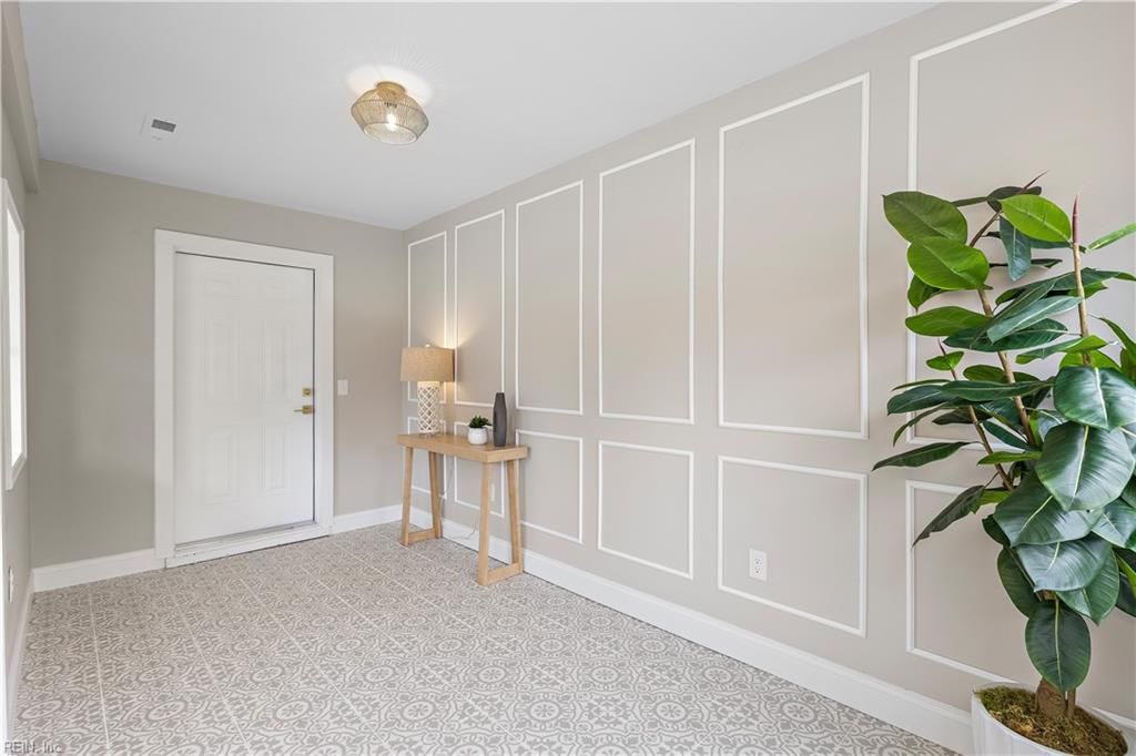 Photo of 4123 W Greenway Court, Portsmouth, VA 23707 (MLS # 10621463)