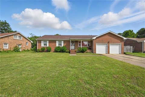 508 Crown CRES Chesapeake VA 23325