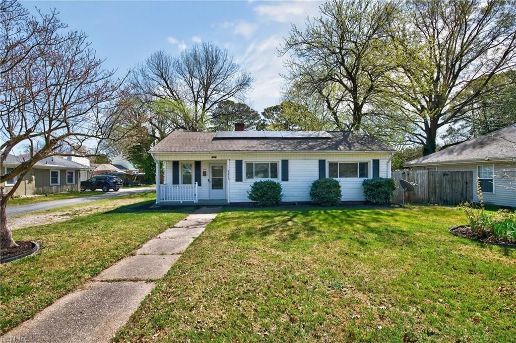 Photo of 9312 Willow Terrace, Norfolk, VA 23503 (MLS # 10626905)