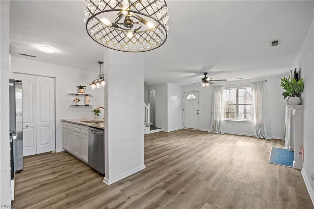 Photo of 2513 London Pointe Drive, Virginia Beach, VA 23454 (MLS # 10624575)