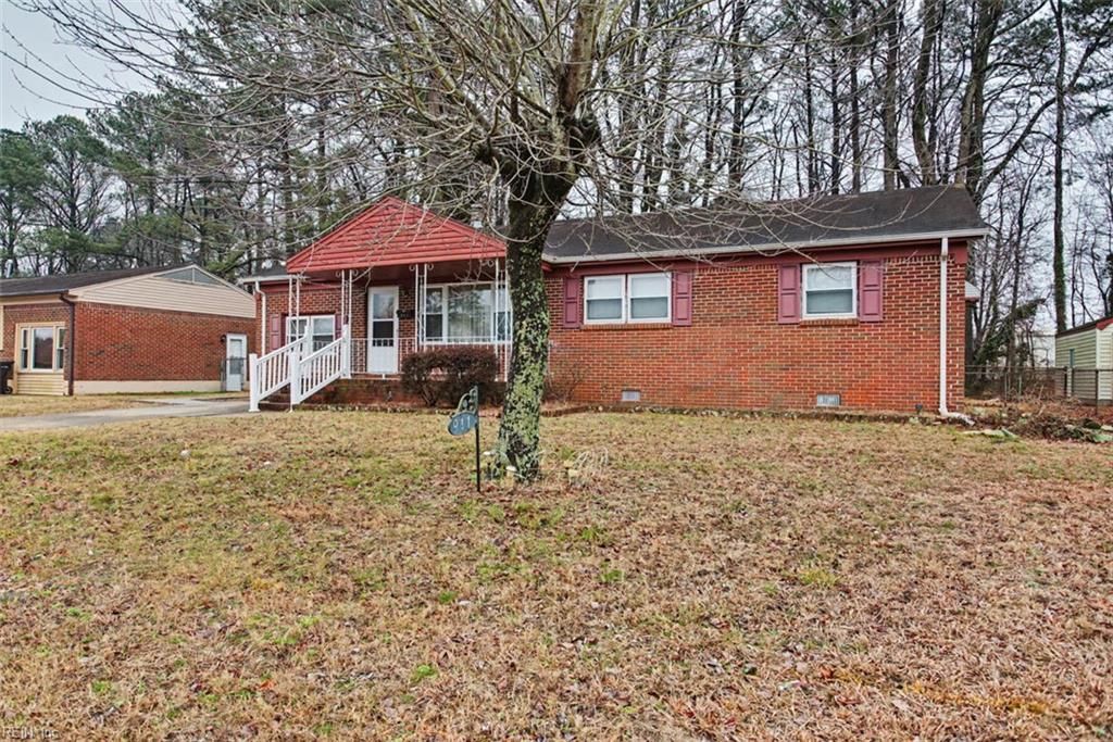 Photo of 911 Taft Drive, Portsmouth, VA 23701 (MLS # 10622971)