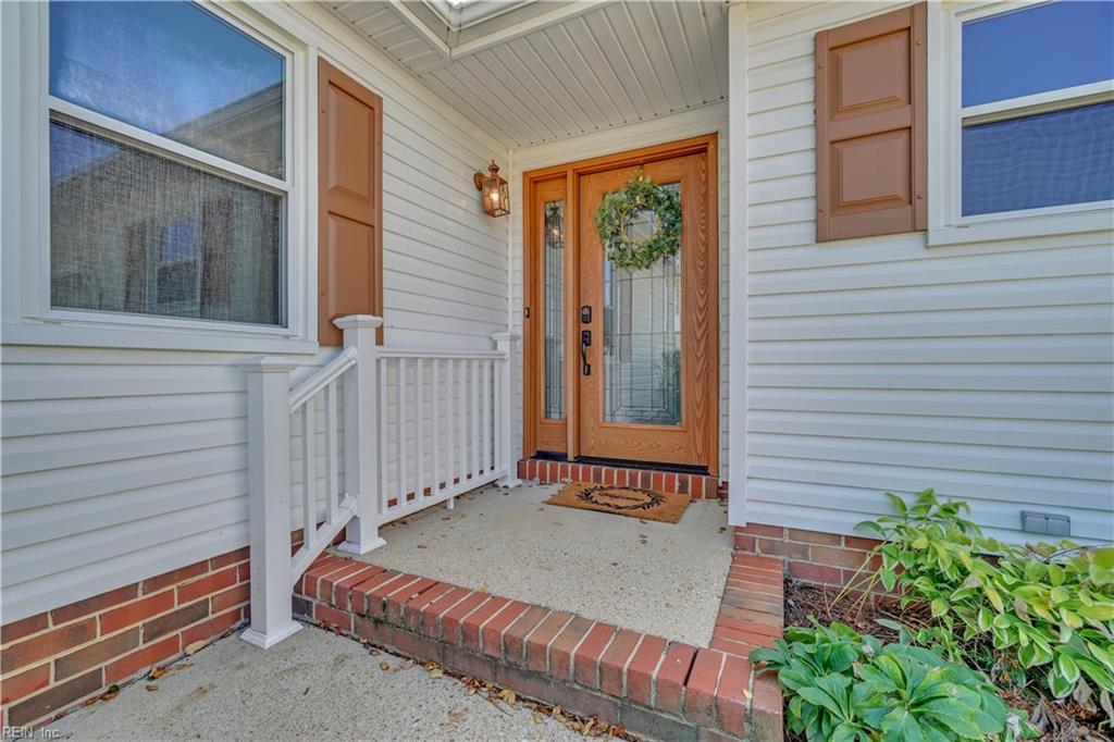 745 Casual CT