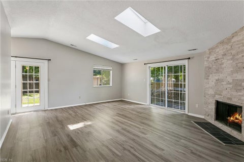 Photo of 91 Stanley Drive, Newport News, VA 23608 (MLS # 10646991)