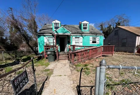 MLS: 10574362