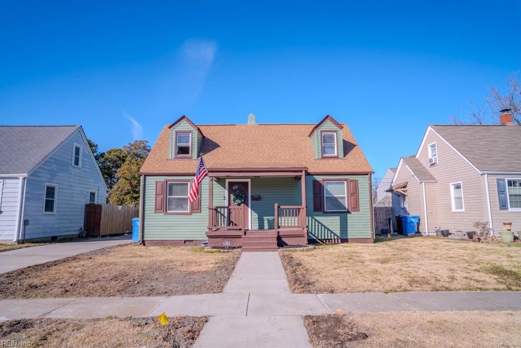 Photo of 807 Wright Avenue, Chesapeake, VA 23324 (MLS # 10619695)