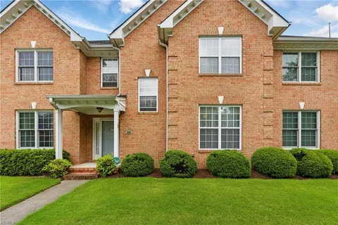 929 Stanhope Gardens, Chesapeake, VA 23320 - #: 10581929