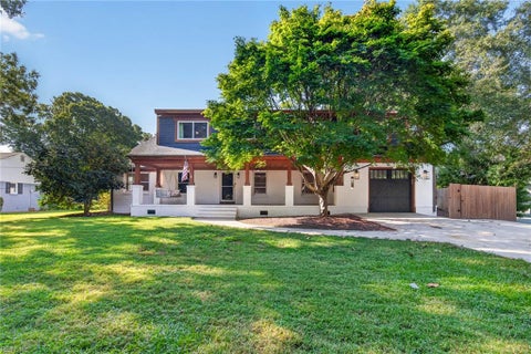 Photo of 1013 Chumley Road, Virginia Beach, VA 23451 (MLS # 10652783)