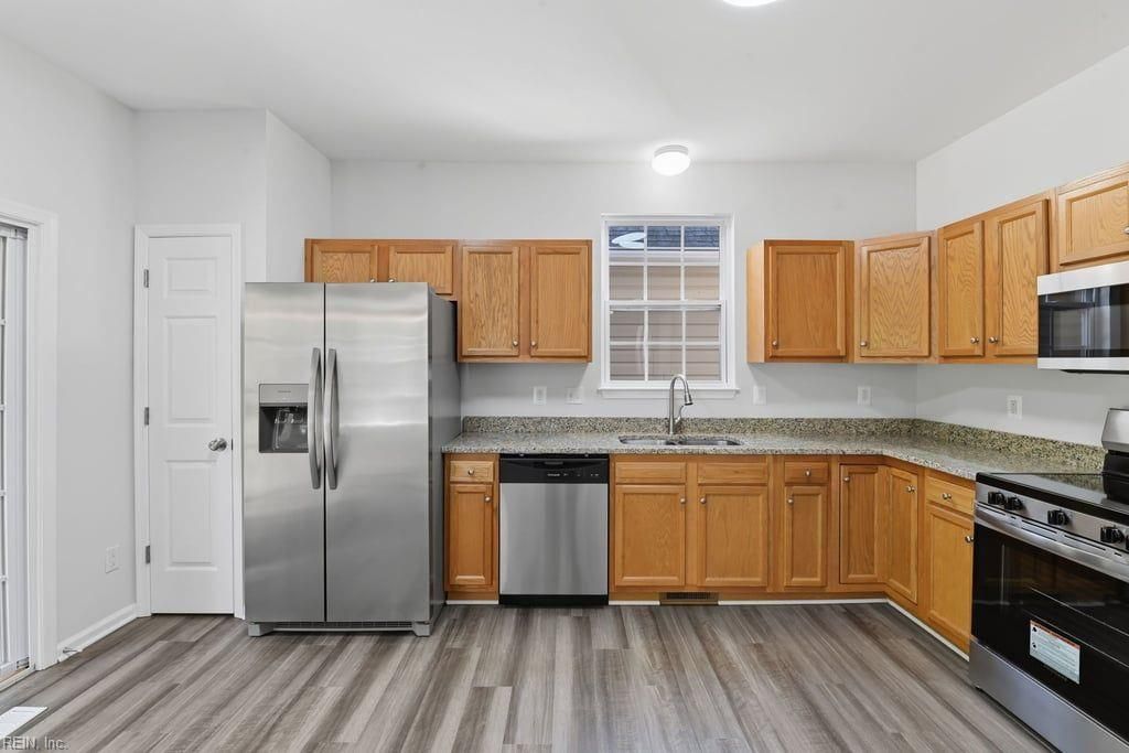 Photo of 2560 Banbury Court, Hayes, VA 23072 (MLS # 10632081)