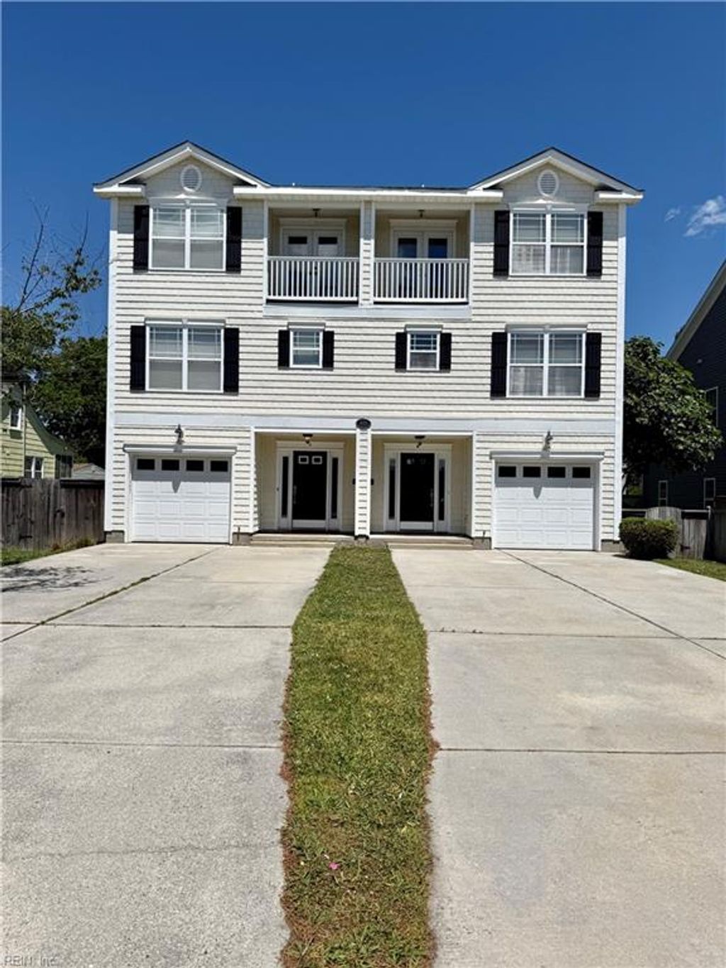 Photo of 413 9th Street #B, Virginia Beach, VA 23451 (MLS # 10635218)
