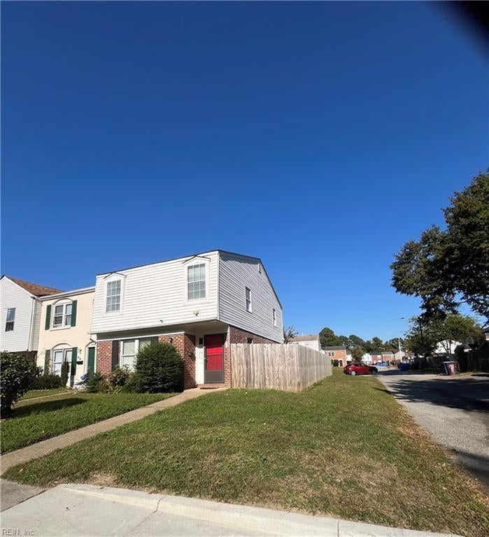 Photo of 4000 Schooner Trail, Chesapeake, VA 23321 (MLS # 10659469)
