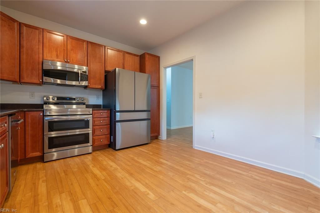 Photo of 5317 Tamworth Place, Virginia Beach, VA 23455 (MLS # 10628302)