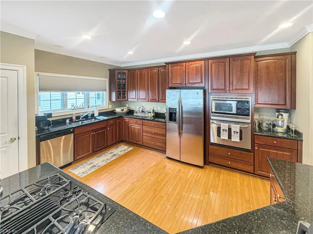 Lancaster, Virginia 22503, United States, 4 Bedrooms Bedrooms, ,4 BathroomsBathrooms,Residential,Active,128021