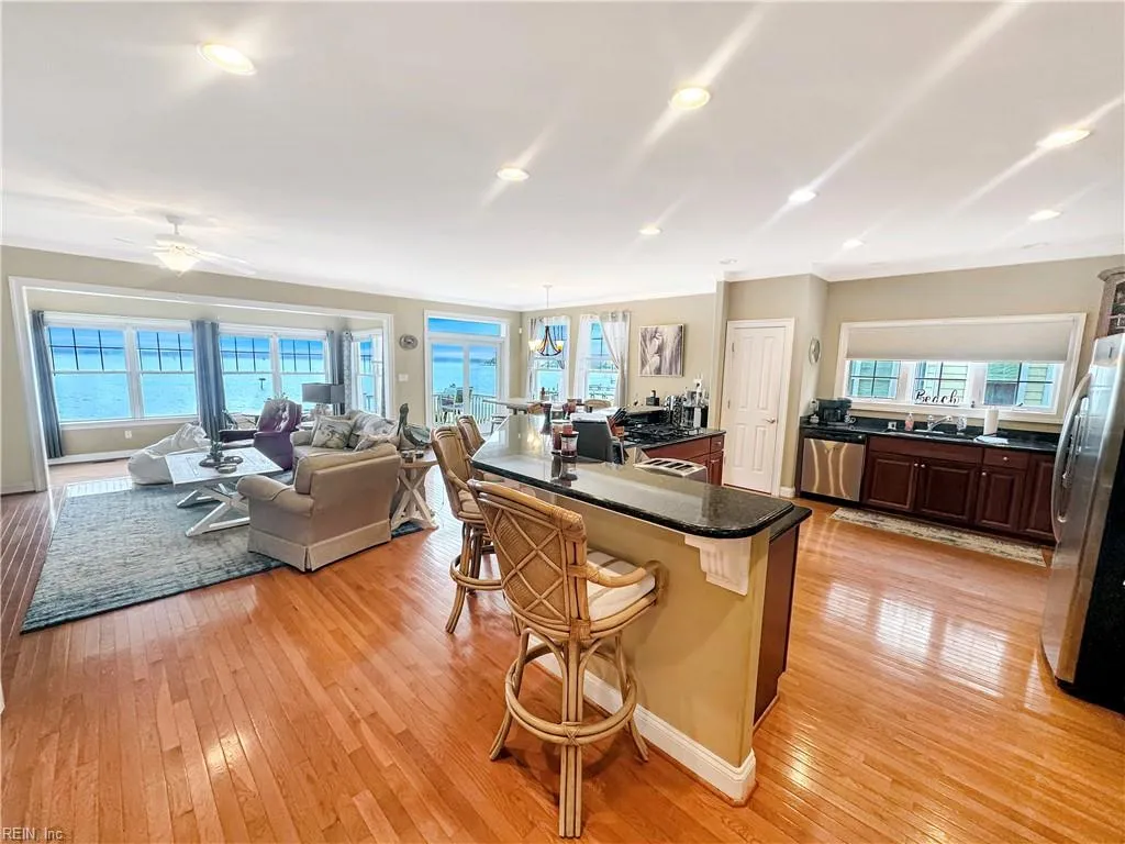 Lancaster, Virginia 22503, United States, 4 Bedrooms Bedrooms, ,4 BathroomsBathrooms,Residential,Active,128021