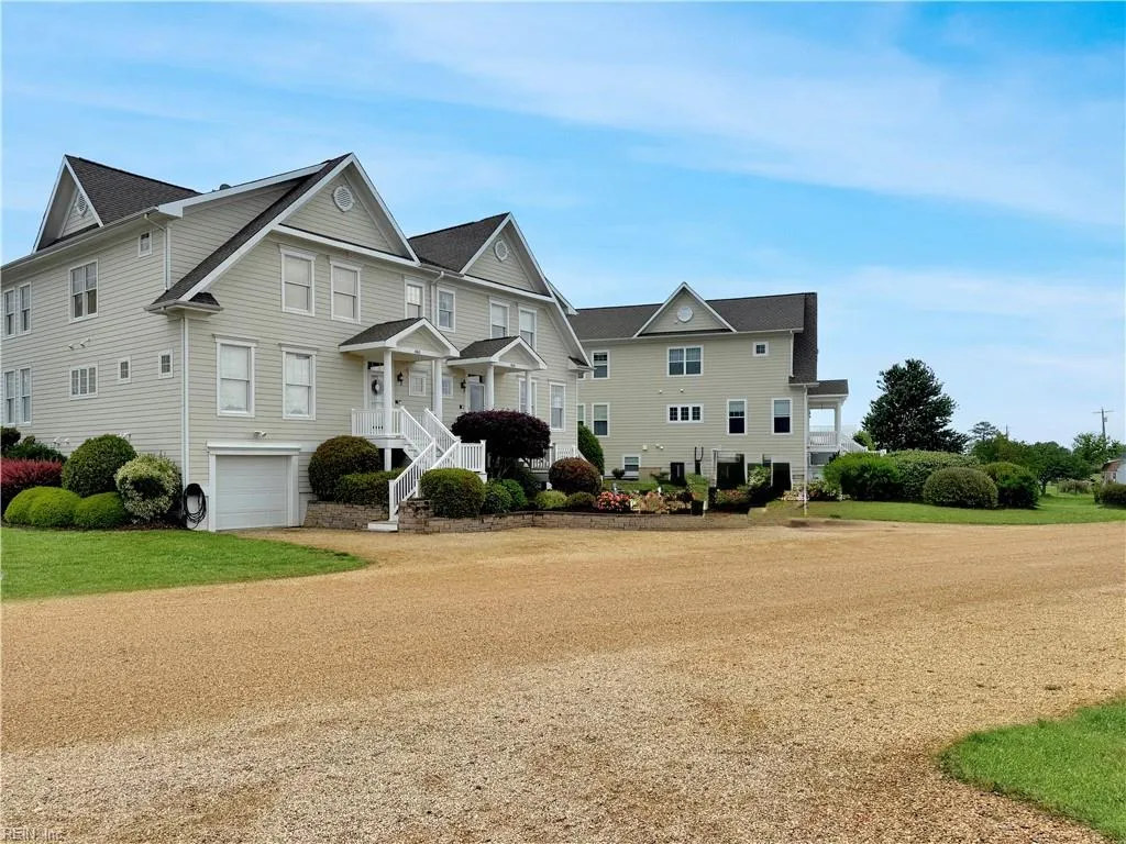 Lancaster, Virginia 22503, United States, 4 Bedrooms Bedrooms, ,4 BathroomsBathrooms,Residential,Active,128021