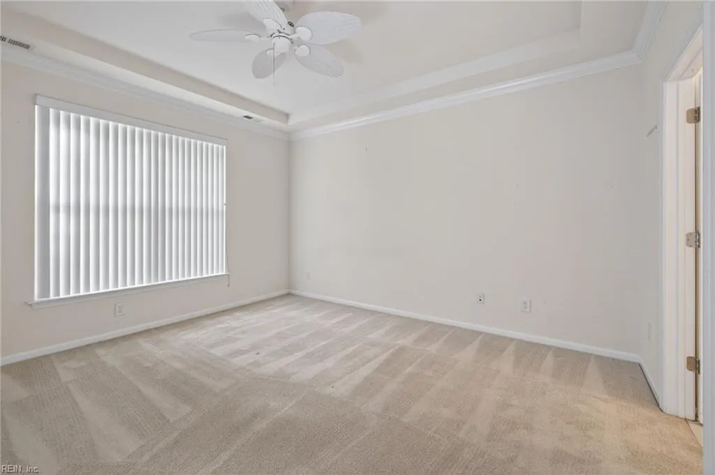 Portsmouth, Virginia 23703, United States, 2 Bedrooms Bedrooms, ,2 BathroomsBathrooms,Residential,Active,240703