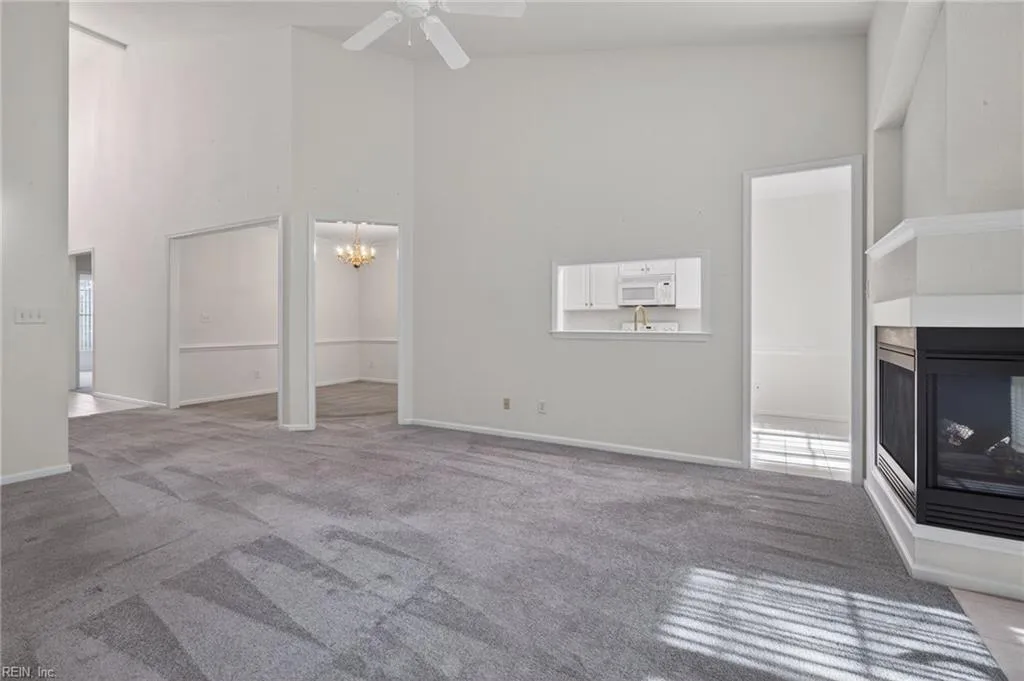 Portsmouth, Virginia 23703, United States, 2 Bedrooms Bedrooms, ,2 BathroomsBathrooms,Residential,Active,240703