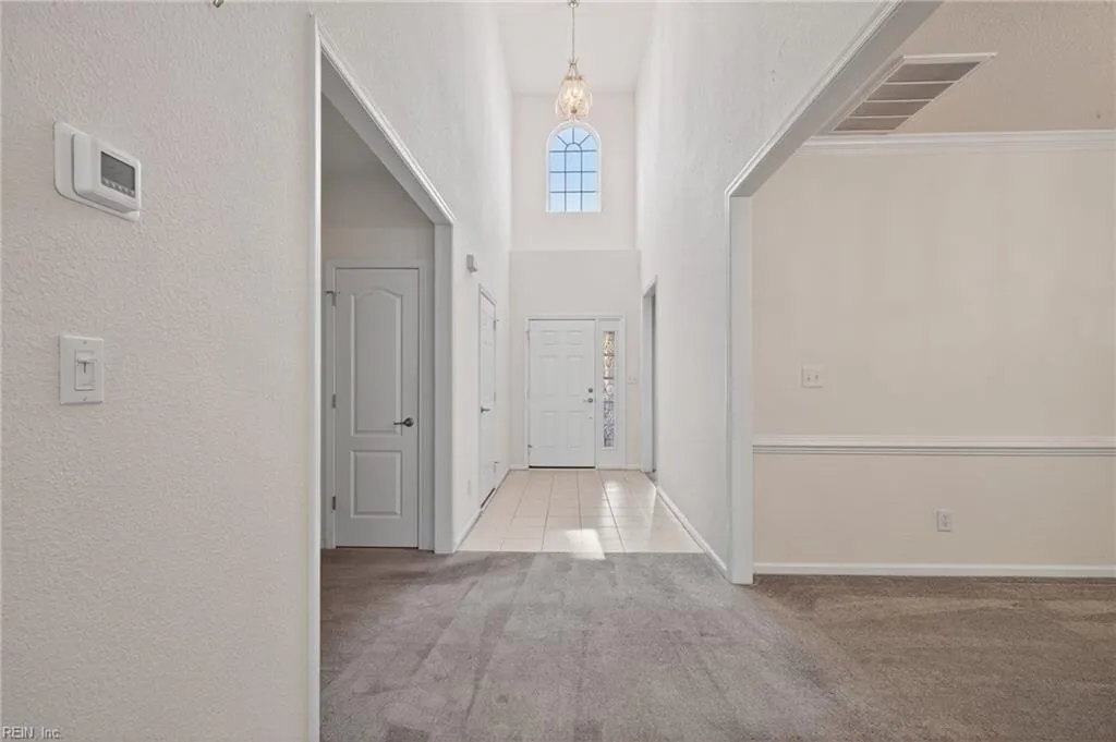 Portsmouth, Virginia 23703, United States, 2 Bedrooms Bedrooms, ,2 BathroomsBathrooms,Residential,Active,240703