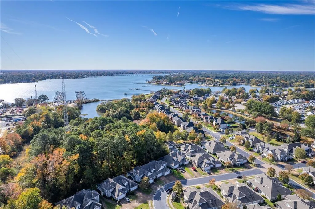 Portsmouth, Virginia 23703, United States, 2 Bedrooms Bedrooms, ,2 BathroomsBathrooms,Residential,Active,240703