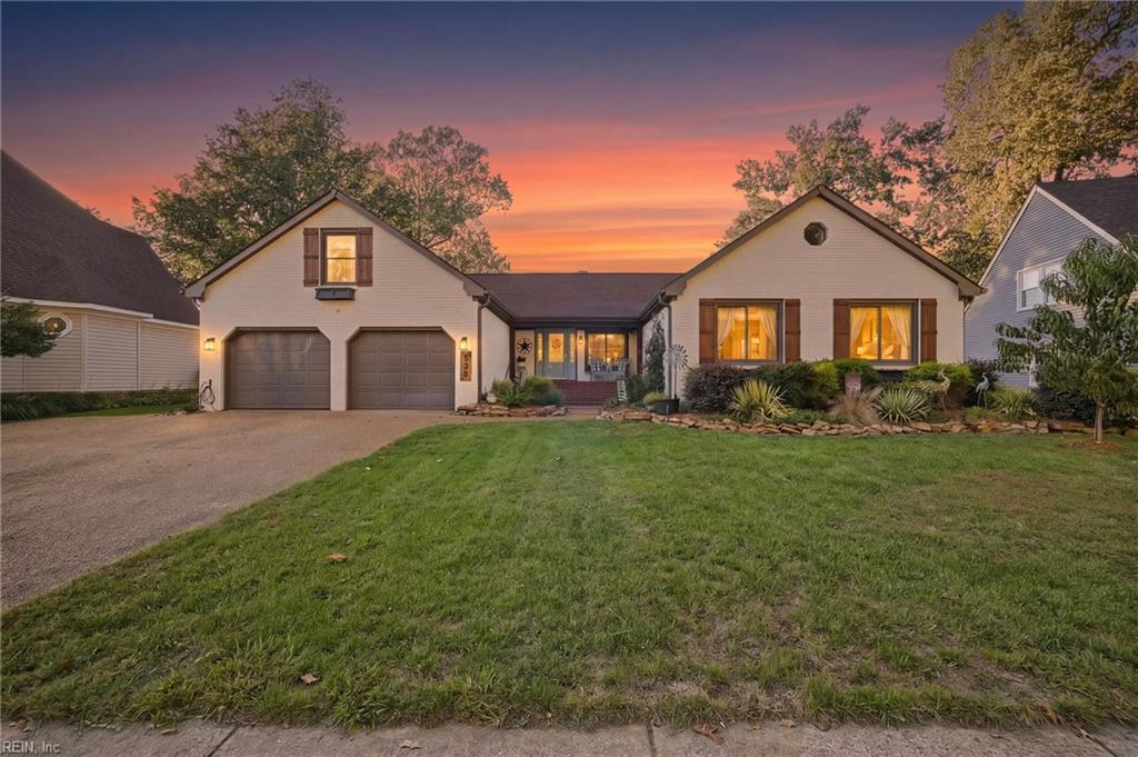 Photo of 530 San Pedro Drive, Chesapeake, VA 23322 (MLS # 10657170)