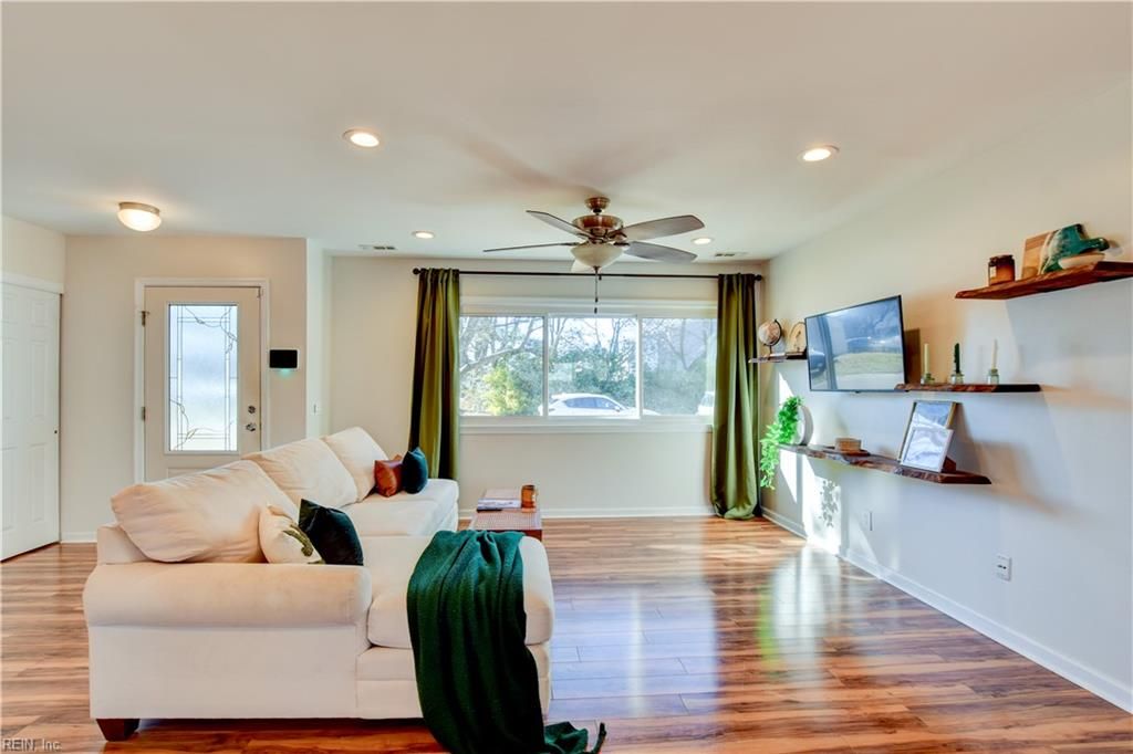 Photo of 736 Carriage Hill Road, Virginia Beach, VA 23452 (MLS # 10617019)