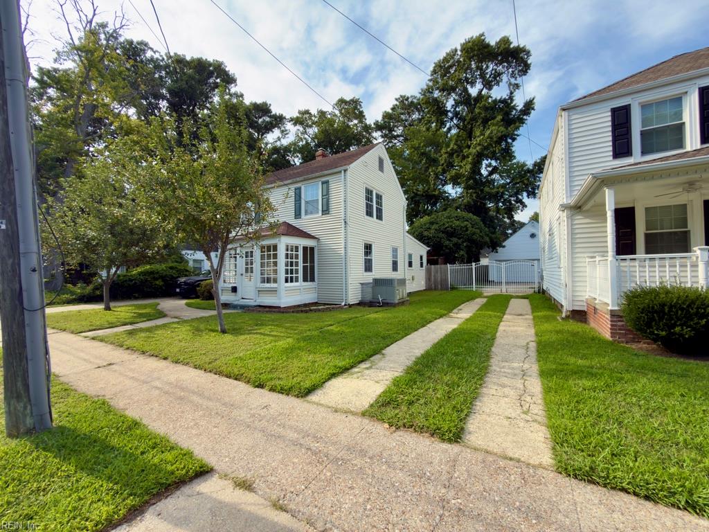 Photo of 3609 Matoaka Road, Hampton, VA 23661 (MLS # 10652326)