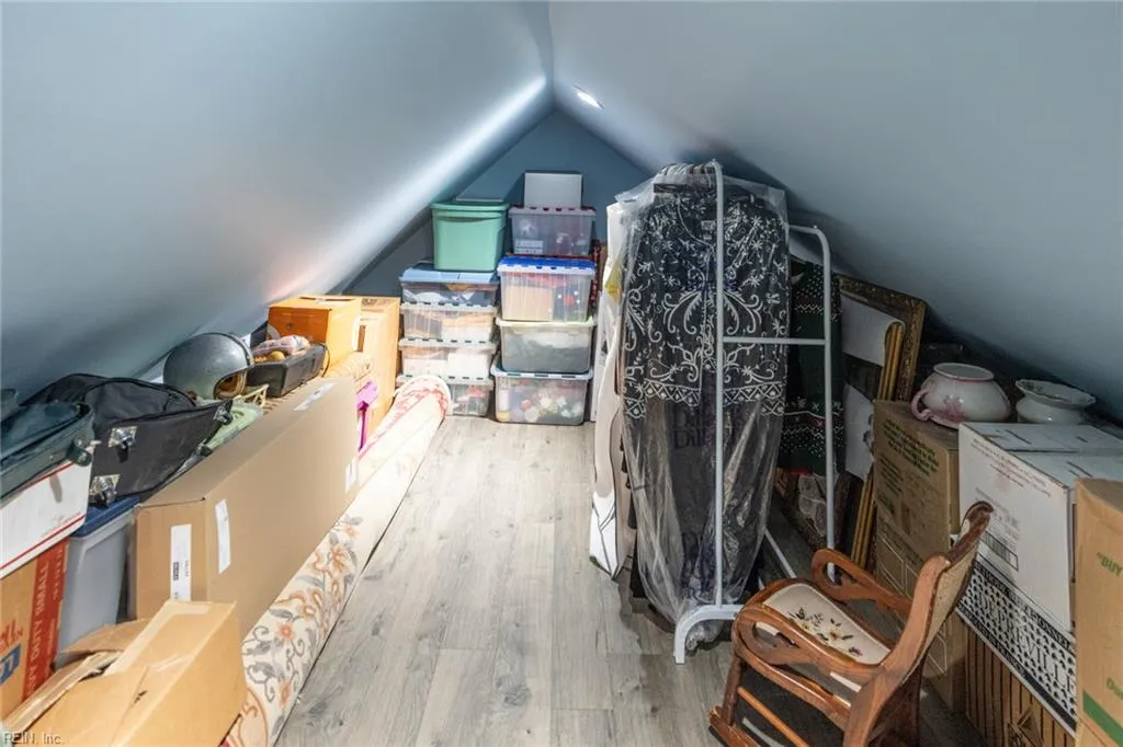 Portsmouth, Virginia 23704, United States, 3 Bedrooms Bedrooms, ,3 BathroomsBathrooms,Residential,Active,209002