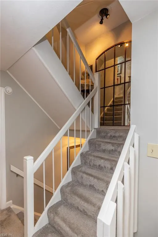 Portsmouth, Virginia 23704, United States, 3 Bedrooms Bedrooms, ,3 BathroomsBathrooms,Residential,Active,209002