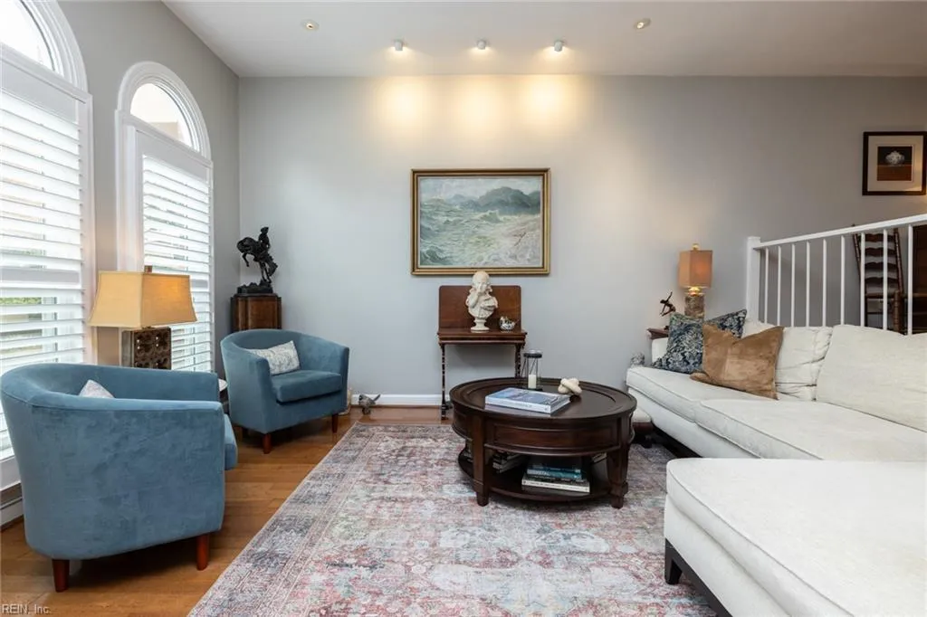 Portsmouth, Virginia 23704, United States, 3 Bedrooms Bedrooms, ,3 BathroomsBathrooms,Residential,Active,209002