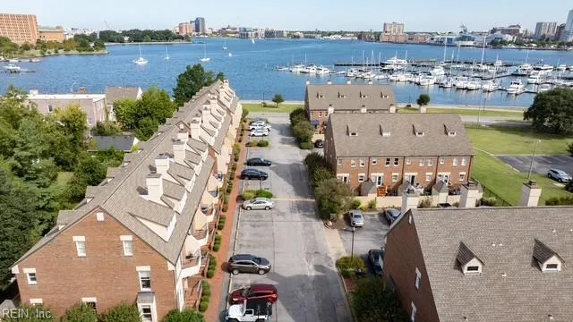 Portsmouth, Virginia 23704, United States, 3 Bedrooms Bedrooms, ,3 BathroomsBathrooms,Residential,Active,209002