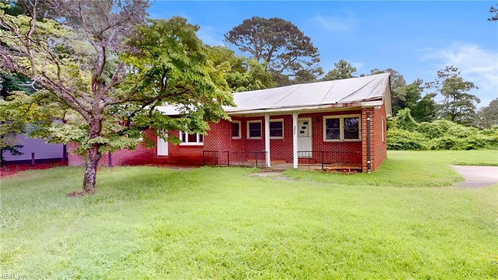 5856 Godwin Boulevard, Suffolk, VA, 23432