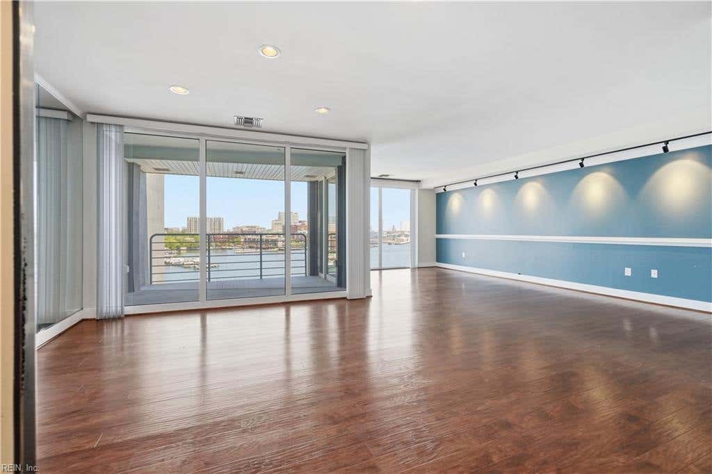 Photo of 40 Rader Street #505, Norfolk, VA 23510 (MLS # 10638027)