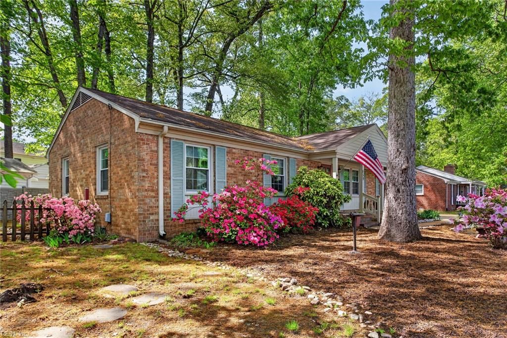 Photo of 859 Elder Road, Newport News, VA 23608 (MLS # 10629298)