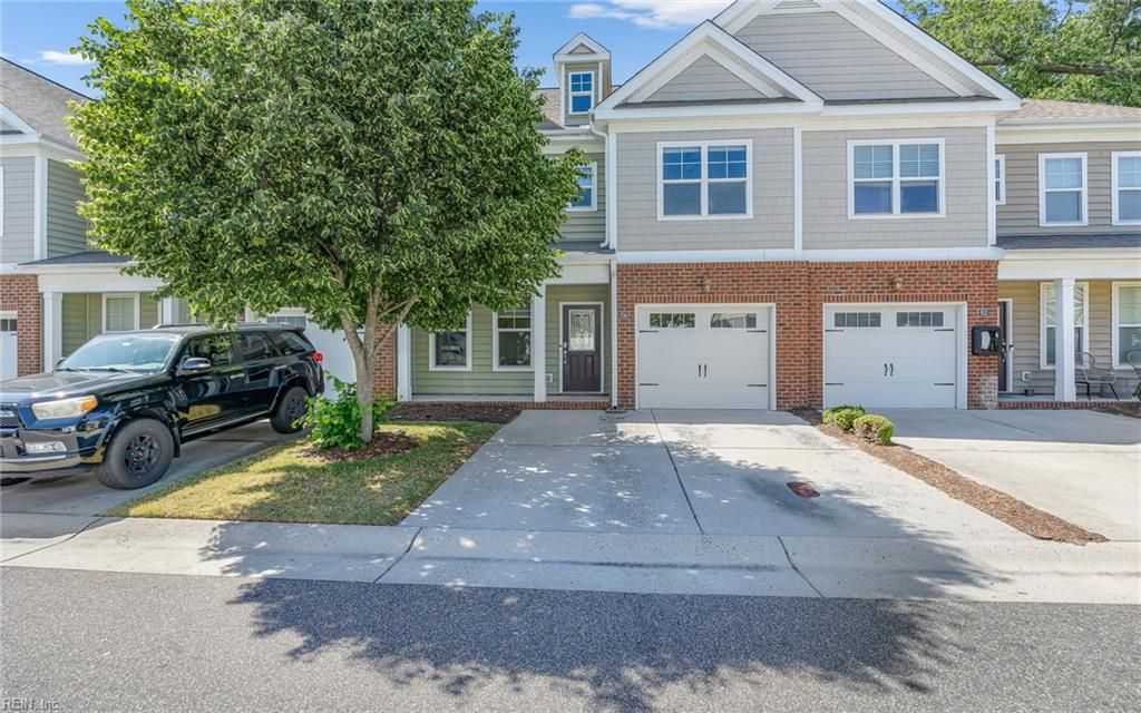 Photo of 5536 Crown Grant Way, Virginia Beach, VA 23455 (MLS # 10634078)