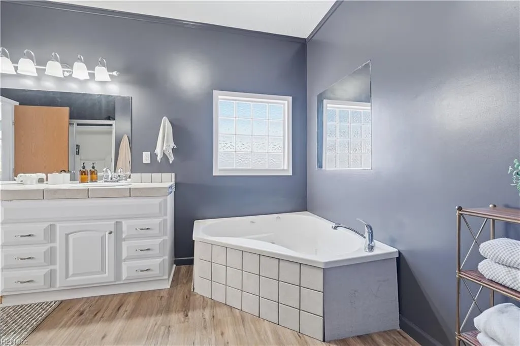 Zuni, Virginia 23898, United States, 4 Bedrooms Bedrooms, ,2 BathroomsBathrooms,Residential,Active,248603