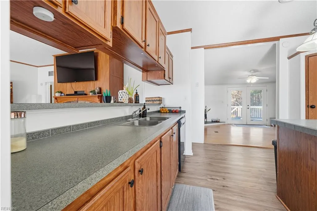 Zuni, Virginia 23898, United States, 4 Bedrooms Bedrooms, ,2 BathroomsBathrooms,Residential,Active,248603