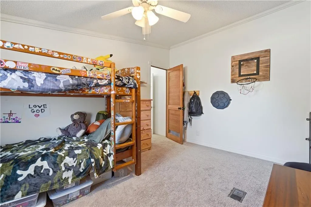 Zuni, Virginia 23898, United States, 4 Bedrooms Bedrooms, ,2 BathroomsBathrooms,Residential,Active,248603